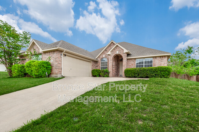 2827 Rosewood Blvd