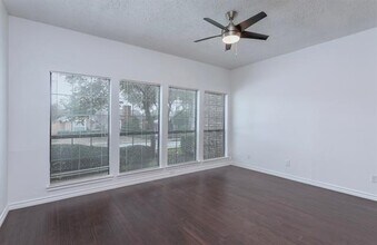 15151 Berry Trail in Dallas, TX - Building Photo - Building Photo