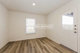 327 Condie Russell Ave in Venus, TX - Building Photo - Building Photo