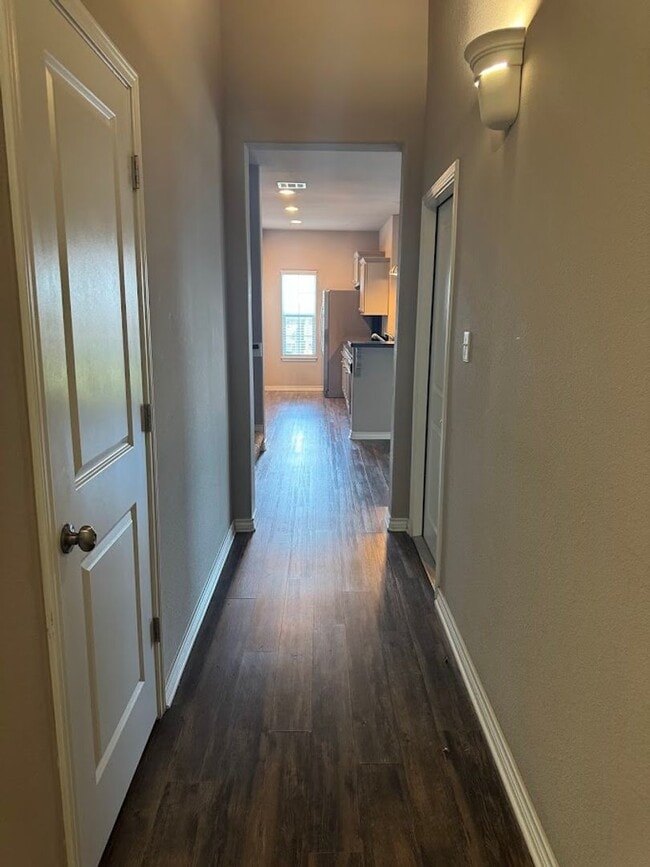 3535 Summerway Dr in College Station, TX - Building Photo - Building Photo