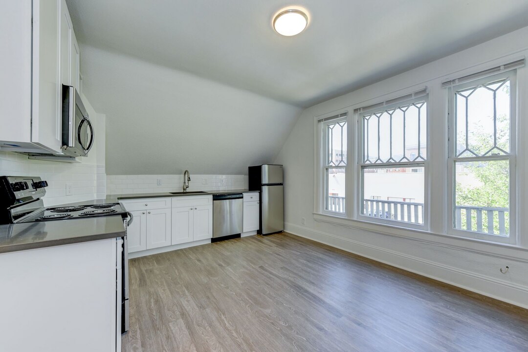 1608 Walnut St in Boulder, CO - Building Photo