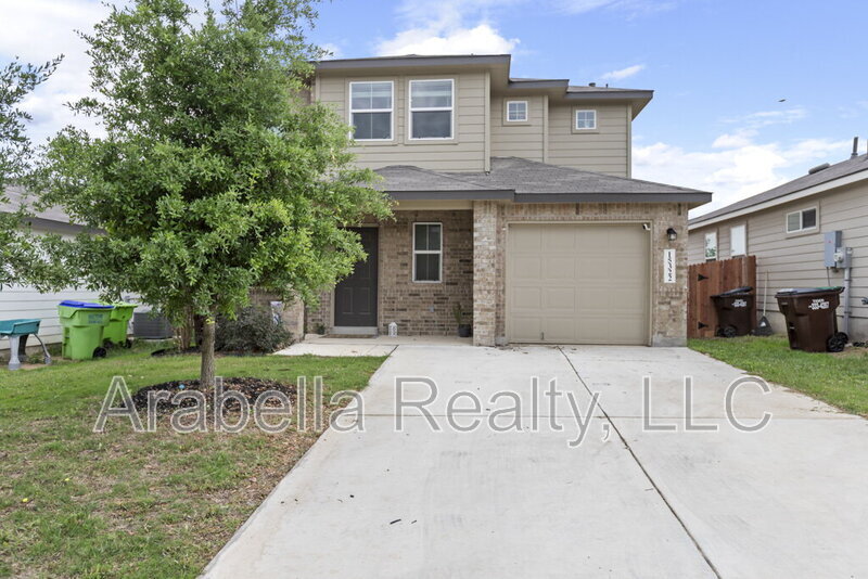 15322 Shortwing in San Antonio, TX - Building Photo