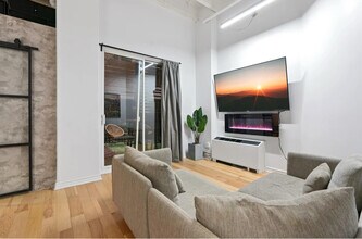 312 W 5th St in Los Angeles, CA - Building Photo - Building Photo