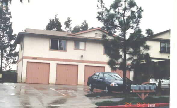 28927 Calle Del Lago