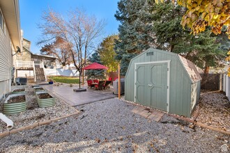 1194 Starwood Dr in Sandy, UT - Building Photo - Building Photo