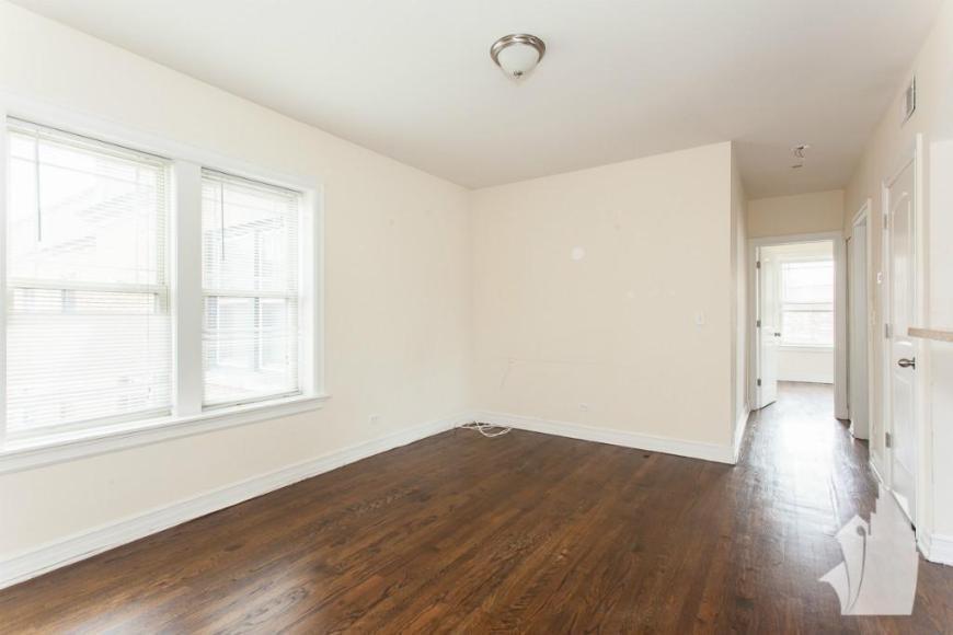3808 N Sheffield Ave in Chicago, IL - Building Photo