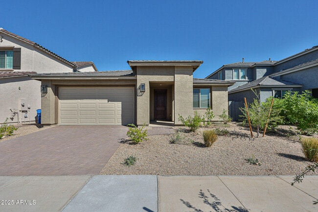 property at 1948 W Bramble Berry Ln