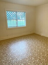 2046 Grand St in Beaumont, TX - Building Photo - Building Photo