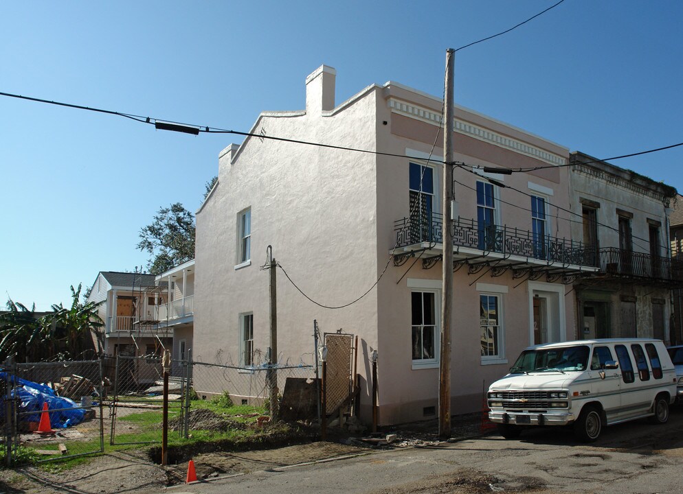 1720 Clio St in New Orleans, LA - Building Photo