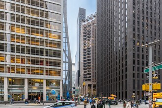 Baccarat Residences in New York, NY - Foto de edificio - Building Photo