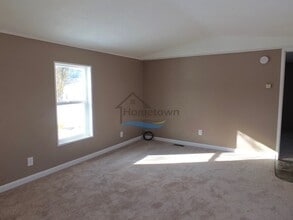 6268 Jefferson St in Spirit Lake, ID - Building Photo - Building Photo