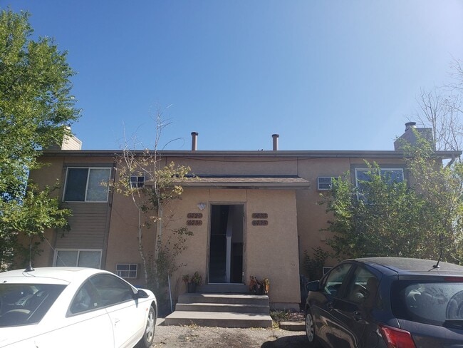 property at 6729 Pahokee Ct