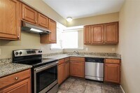 7631 Brookleaf Dr photo'