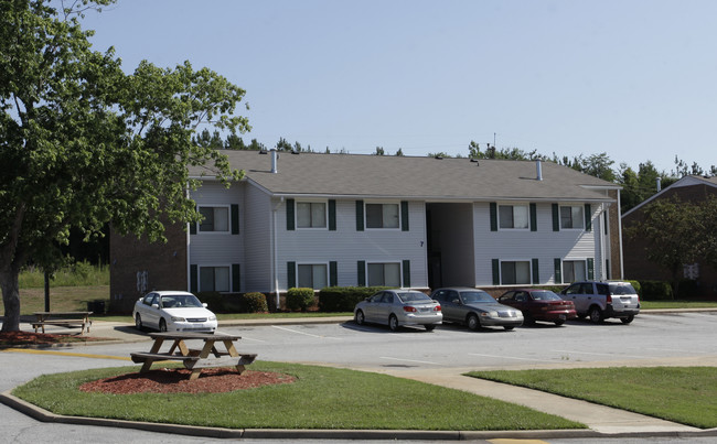 Crestwood Forest Apartments