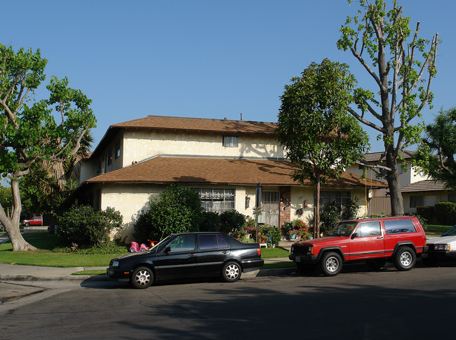 640 S Fashion Park St in Orange, CA - Foto de edificio - Building Photo