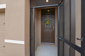6326 NW Northwood Loop in Port St. Lucie, FL - Building Photo - Building Photo