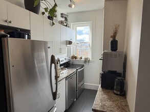 137 Peterborough Street, Unit 27 in Boston, MA - Building Photo - Building Photo