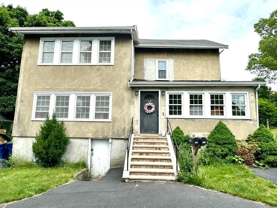 57 Marietta Ave in Braintree, MA - Building Photo