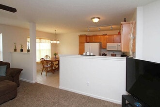 37 Red Plank Wy in Rochester, NY - Building Photo - Building Photo