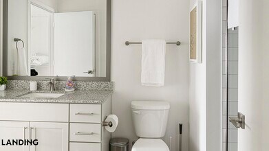 2110 Birkhall St, Unit 2130-207 in Raleigh, NC - Foto de edificio - Building Photo