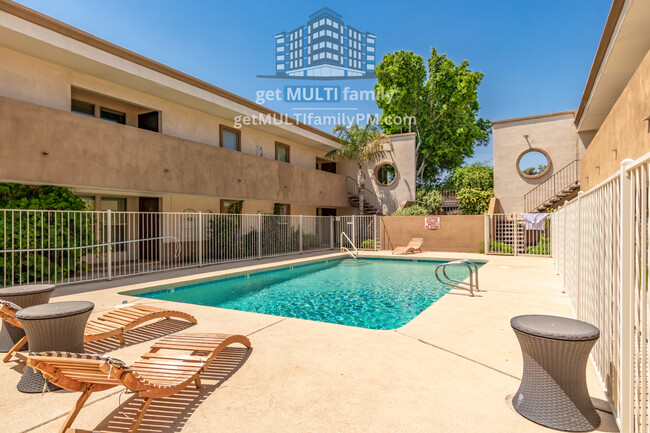 property at 3619 E Monterosa St