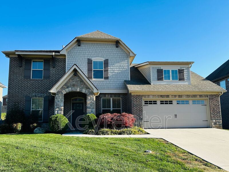 12183 Inglecrest Ln in Farragut, TN - Building Photo