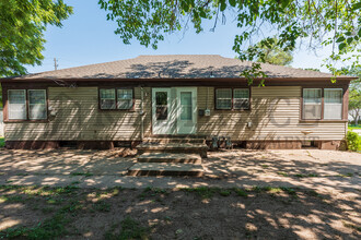 1127 W 16th in Wichita, KS - Building Photo - Building Photo