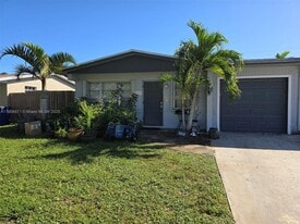 5022 SW 93rd Ave in Cooper City, FL - Building Photo