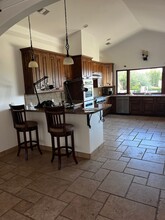 212 Alston Rd in Santa Barbara, CA - Building Photo - Building Photo