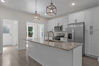 516 New Bern Ave in Raleigh, NC - Building Photo - Building Photo