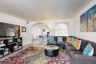 505 S Farrell Dr in Palm Springs, CA - Building Photo - Building Photo