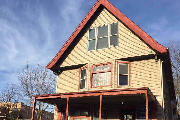 554 W Doty St in Madison, WI - Building Photo