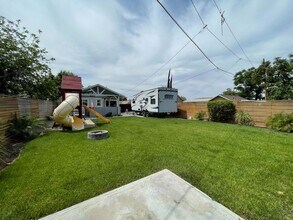 4460 Forest St in Riverside, CA - Building Photo - Building Photo