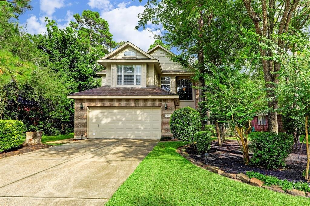 147 N Willow Point Cir in Spring, TX - Building Photo