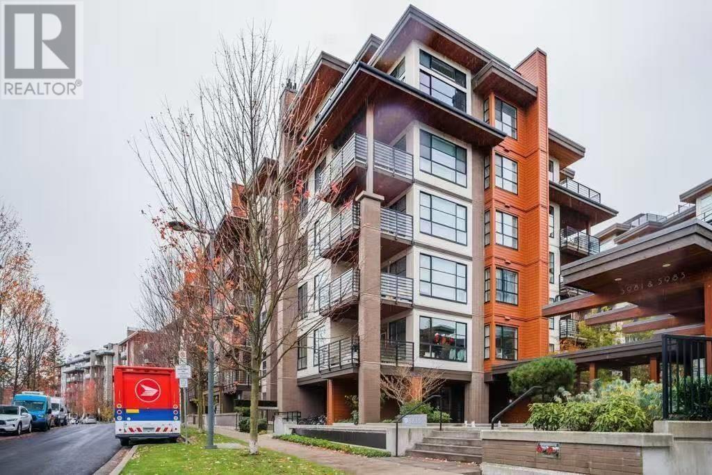 5983-5983 Gray Ave in Vancouver, BC - Building Photo