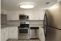 Interior Photo - Orange Tree Village Apartments in Tucson, Arizona