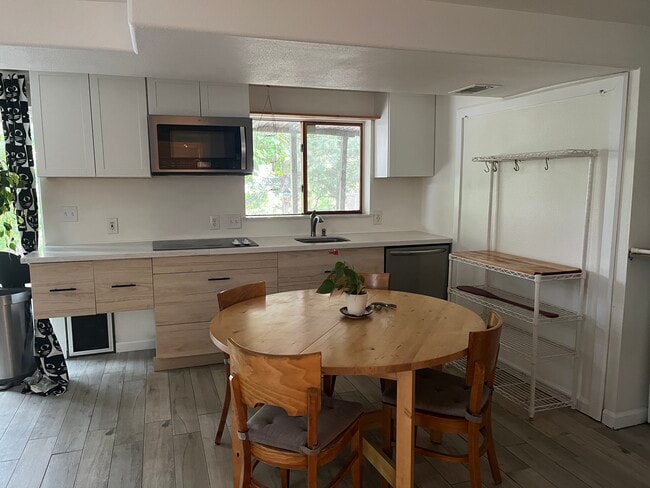5036 E 106th Cir, Unit All inclusive apartment