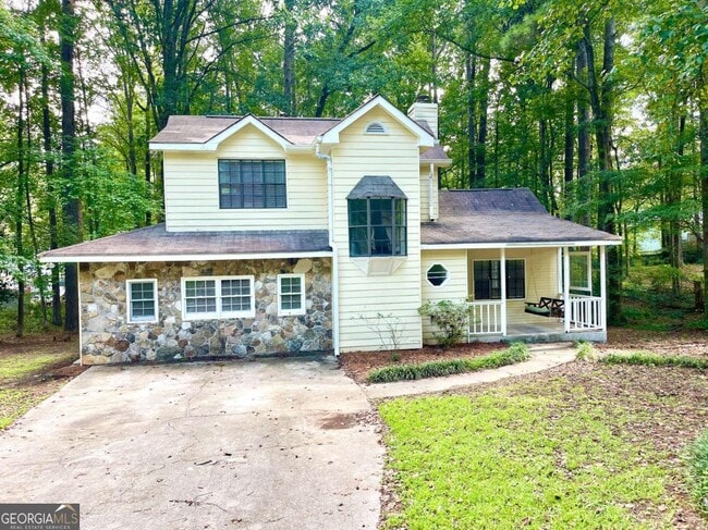 415 Hillsdale Dr