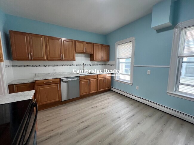 97 Morrison Ave, Unit 2