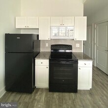 6032 Market St in Philadelphia, PA - Building Photo - Building Photo