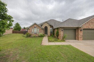 18416 El Greco Dr in Edmond, OK - Building Photo - Building Photo