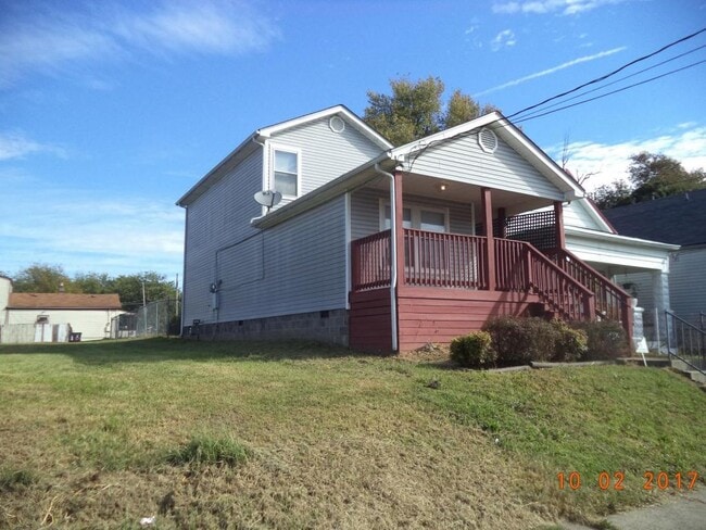 619 Iowa Ave in Louisville, KY - Building Photo - Building Photo