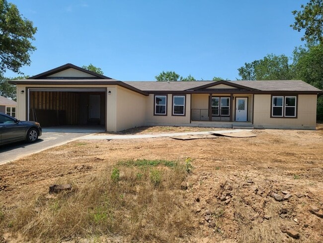 property at 117 Cordell Oaks Blvd