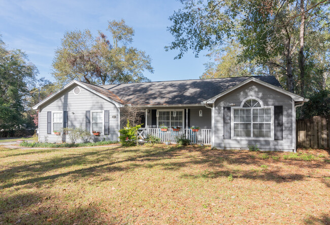 4222 Fred George Rd in Tallahassee, FL - Building Photo - Building Photo