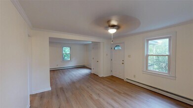 406 Christian Herald Rd in Valley Cottage, NY - Building Photo - Building Photo