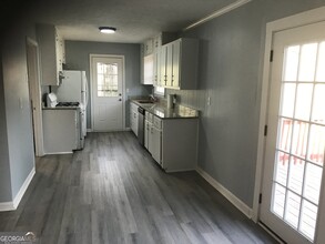 3001 Kathy Ln NW in Conyers, GA - Building Photo - Building Photo