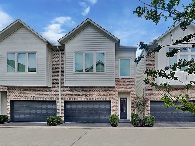 property at 6347 Paddington Bnd Dr