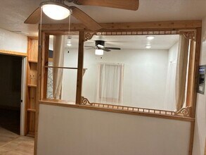 1320 Woolner Ave in Fairfield, CA - Foto de edificio - Building Photo