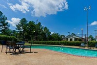 Building Photo - Legacy at the Parkway Apartments in Memphis, Tennessee