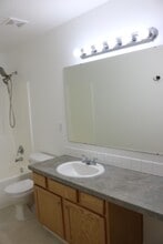 16633 Sadie Ave in Caldwell, ID - Foto de edificio - Building Photo